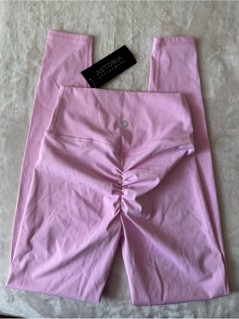 Astoria Activewear Scrunch Legging in Candy Pink